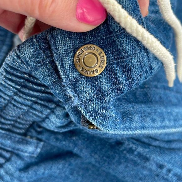 1987 Eddie Bauer 37” inseam size med high waisted  jeans.  Boot cut  & generous - Picture 6 of 11